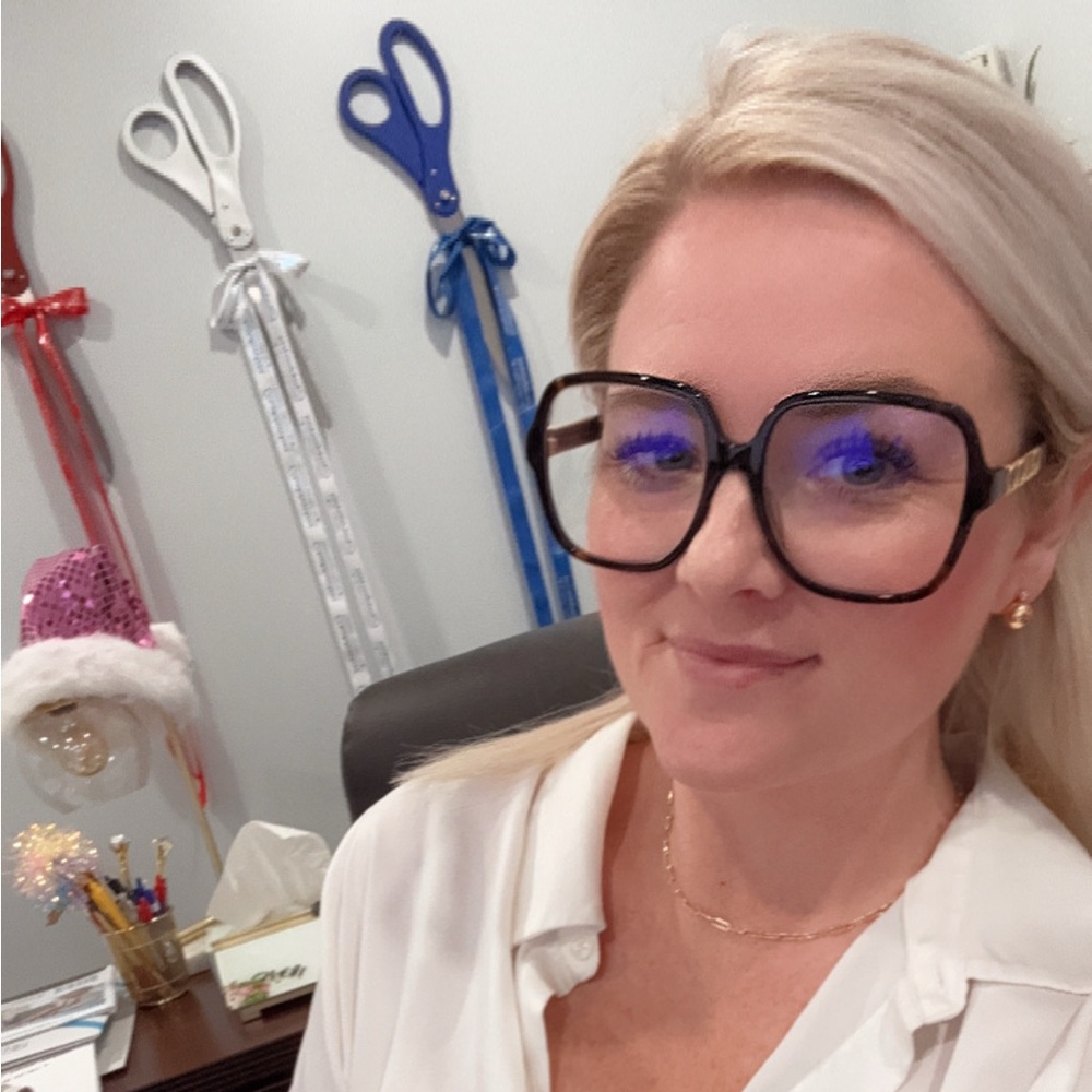 Meet your Posher, Samantha